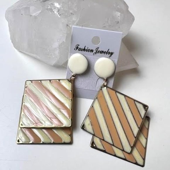 Fashion Jewelry Striped Earrings - Cream and Tan - Picture 1 of 5